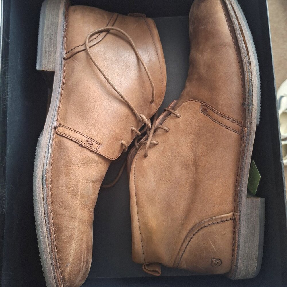 Andrew Marc Size 13 Leather Chukka Boots